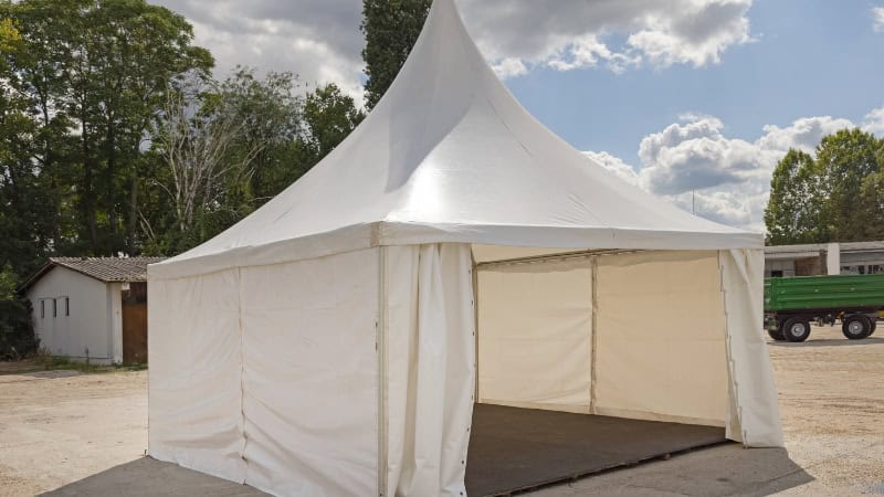 כיצד תכנון נכון של אוהלים ותשתיות מבטיח אירוע חוץ מצליח